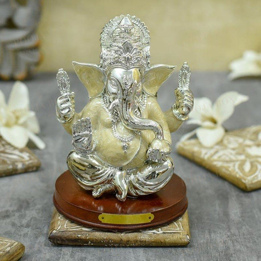 Dazzling Silverish Ganesha Idol/murti Idols