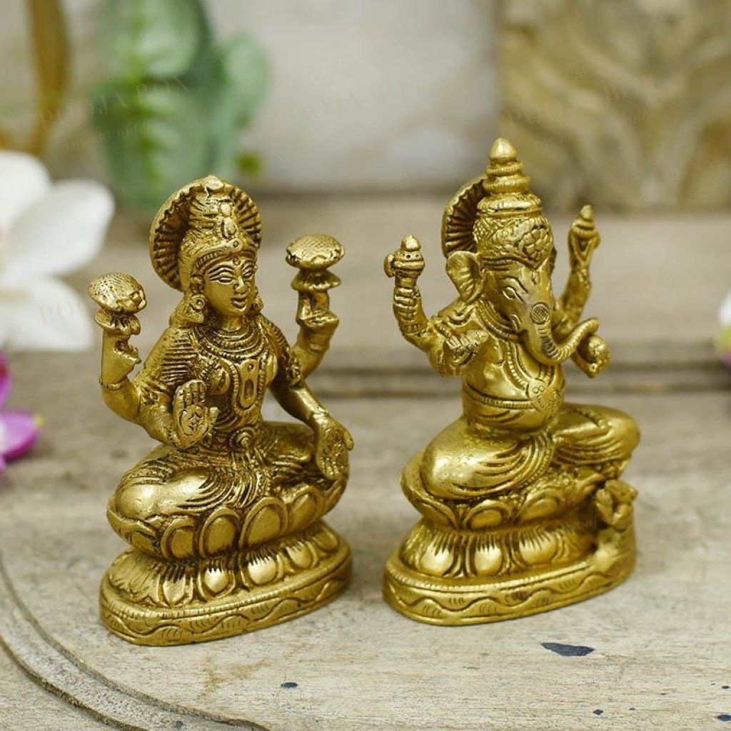 Engaging Laxmi Ganesh Brass Idol Idol