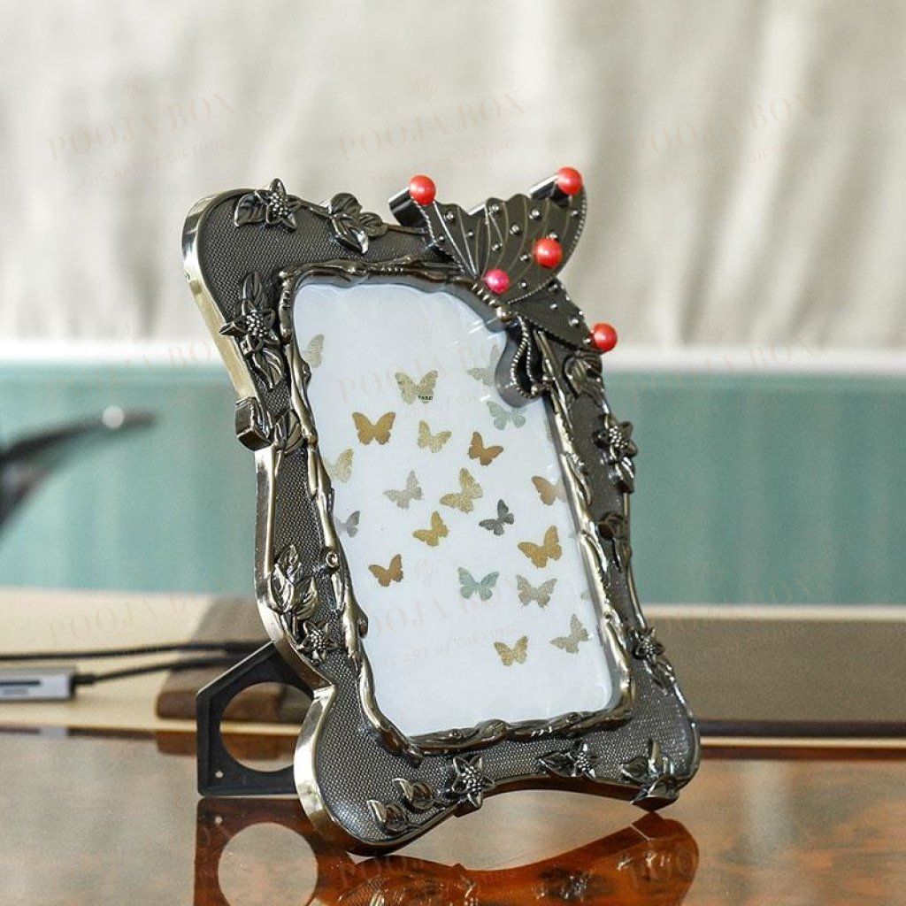 Exquisite Butterfly Bordered Photo Frame Home Decor