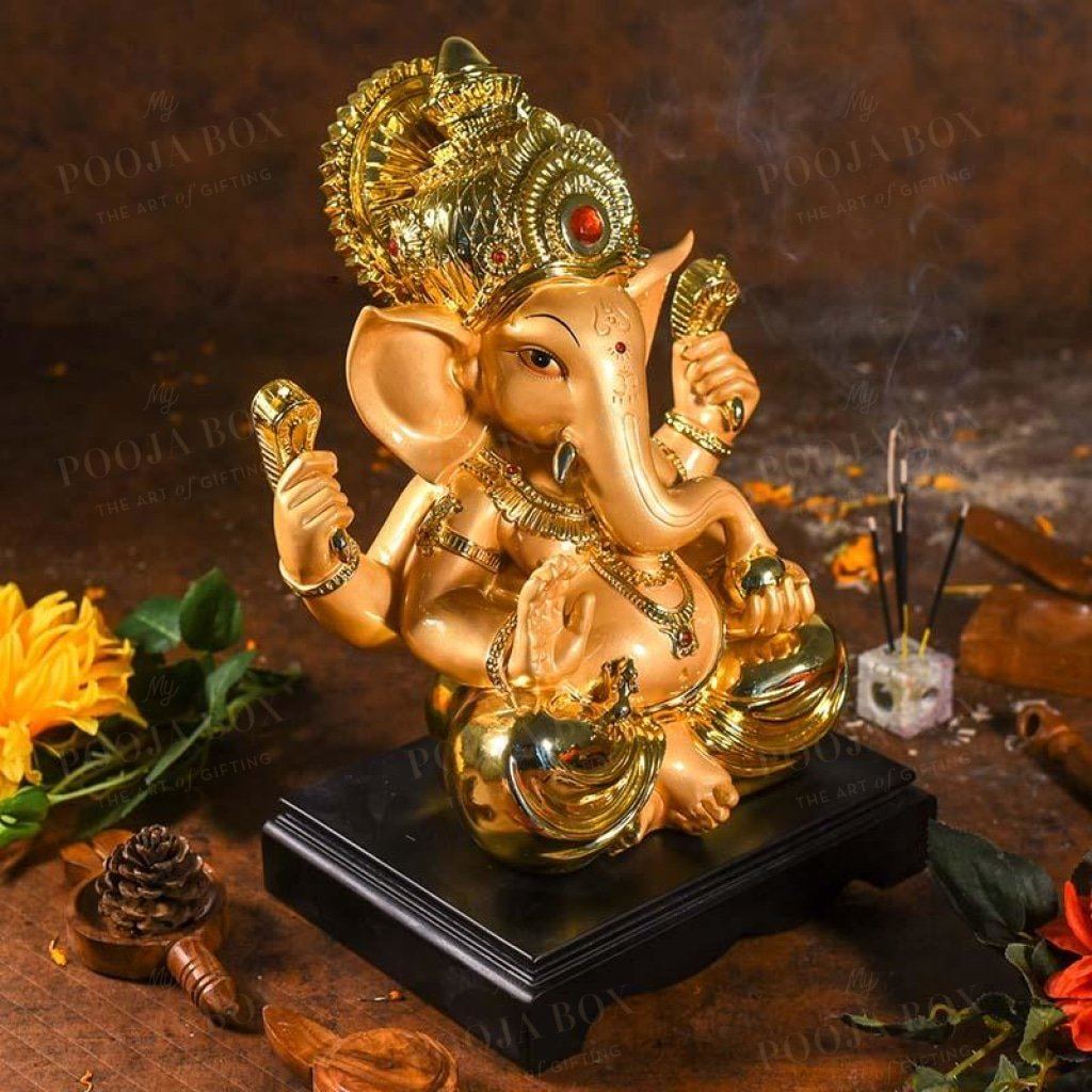 Large Golden Ganesha On Platform Idols